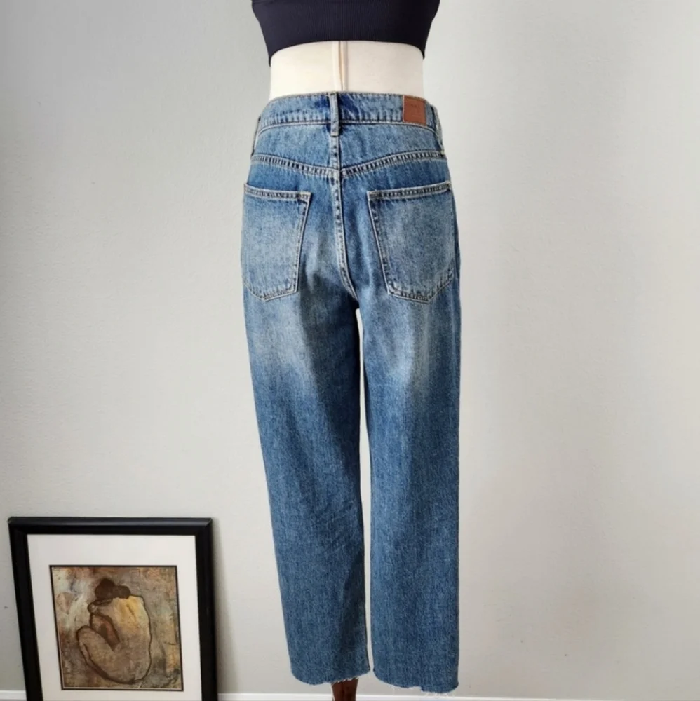 BDG Urban Outfitters Slim Straight High Waisted Cutoff Hem Ankle Jeans, Size 27 - Picture 15 of 16